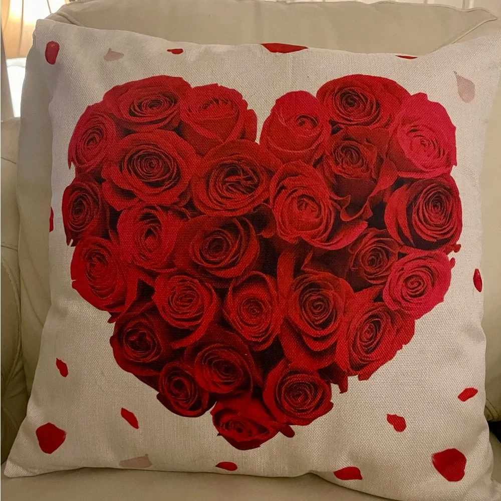 Red/White Home Decorative Pillow Covers (4 different designs included).  EUC! - Picture 4 of 4